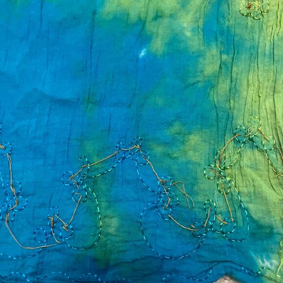 Tie dye embroidered sequin scarf pink green blue, fairycore bohemian hippie boho - Picture 7 of 7